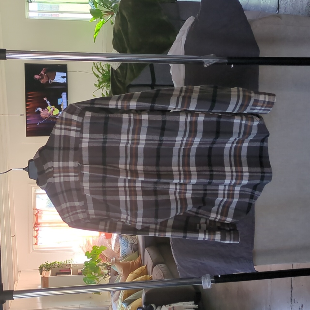 Flannel - Picture 4 of 7